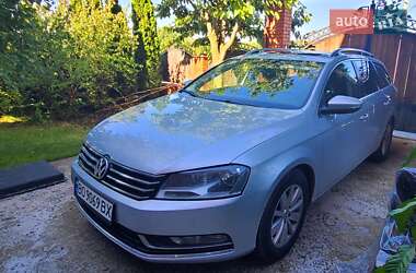 Универсал Volkswagen Passat 2014 в Тернополе