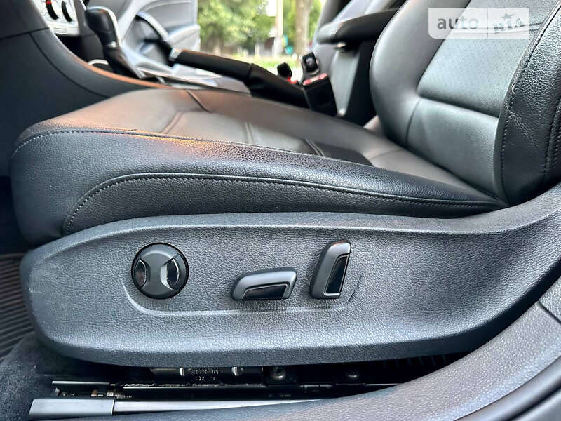 Седан Volkswagen Passat 2015 в Одессе фото 28 Седан Volkswagen Passat 2015 в Одессе