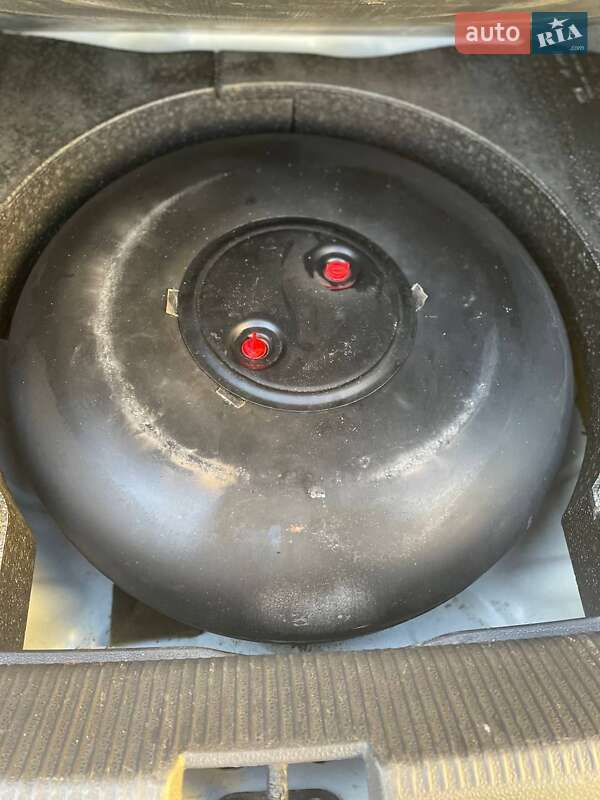 Седан Volkswagen Passat 2013 в Кам'янець-Подільському