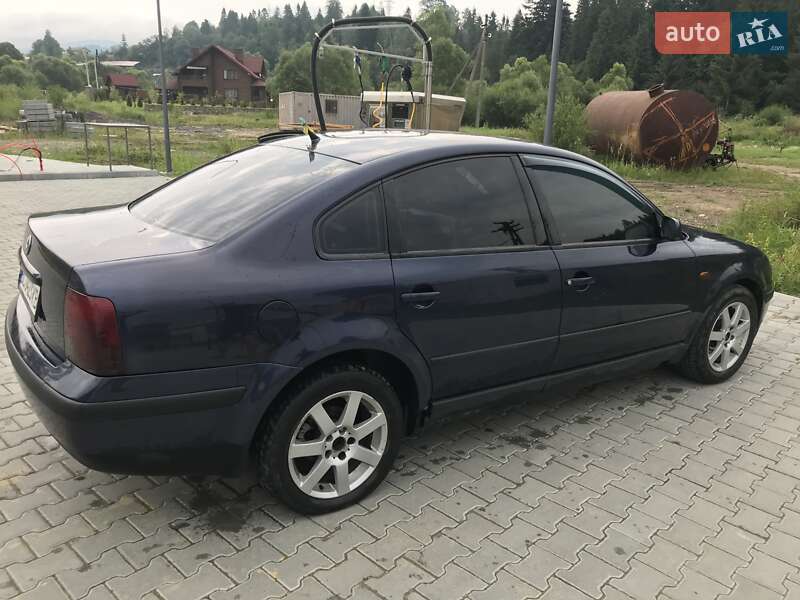 Седан Volkswagen Passat 1998 в Трускавці