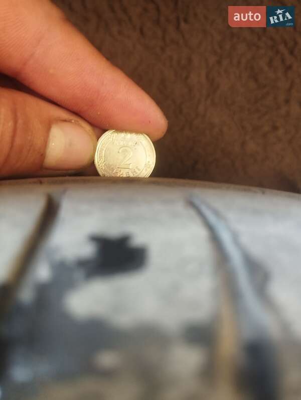 Седан Volkswagen Passat 2000 в Доброполье