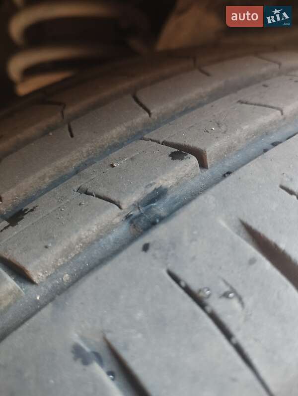 Седан Volkswagen Passat 2000 в Доброполье