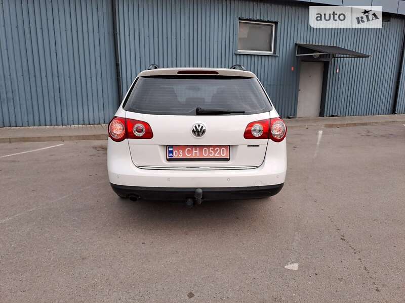 Універсал Volkswagen Passat 2010 в Знам'янці