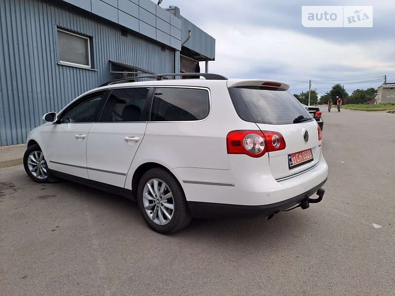 Універсал Volkswagen Passat 2010 в Знам'янці