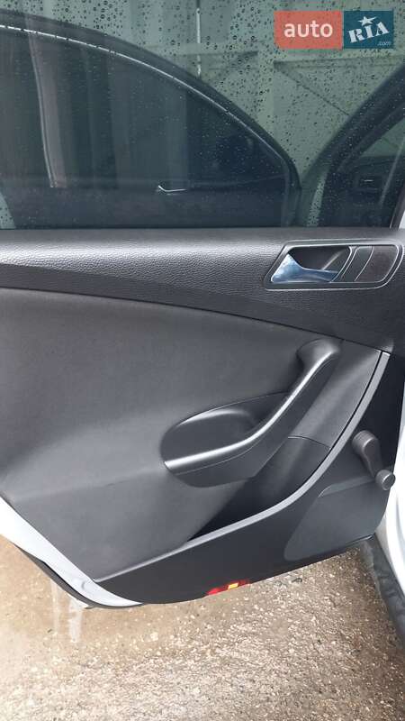 Универсал Volkswagen Passat 2006 в Белой Церкви фото 9 Универсал Volkswagen Passat 2006 в Белой Церкви