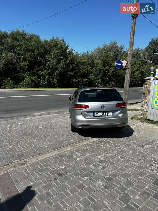 Универсал Volkswagen Passat 2017 в Луцке