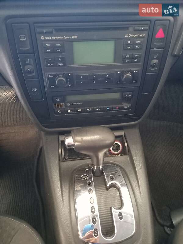 Универсал Volkswagen Passat 2005 в Одессе