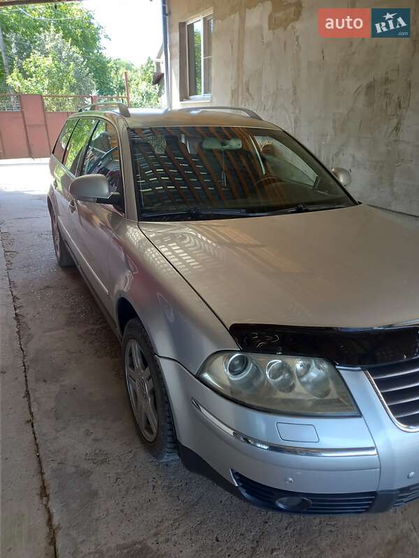 Универсал Volkswagen Passat 2005 в Одессе