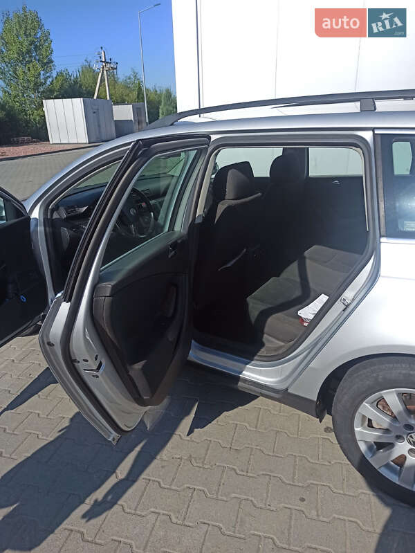 Универсал Volkswagen Passat 2005 в Житомире фото 5 Универсал Volkswagen Passat 2005 в Житомире