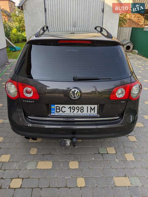 Универсал Volkswagen Passat 2009 в Городке