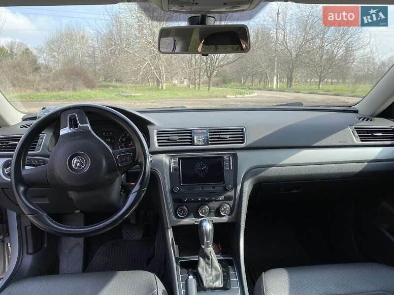 Седан Volkswagen Passat 2014 в Запорожье
