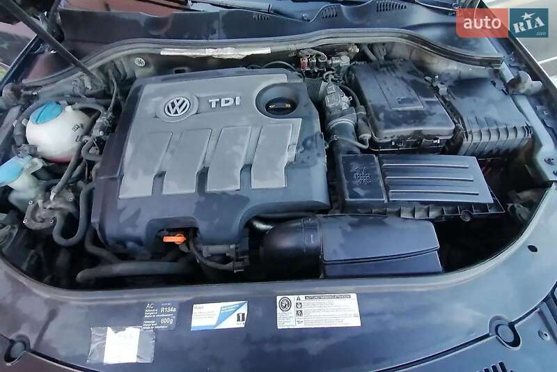 Универсал Volkswagen Passat 2010 в Рожнятове