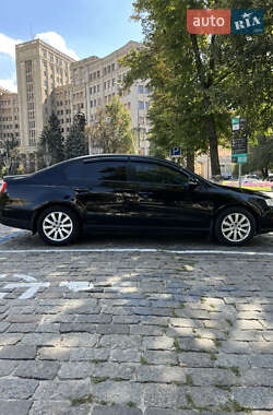 Седан Volkswagen Passat 2008 в 