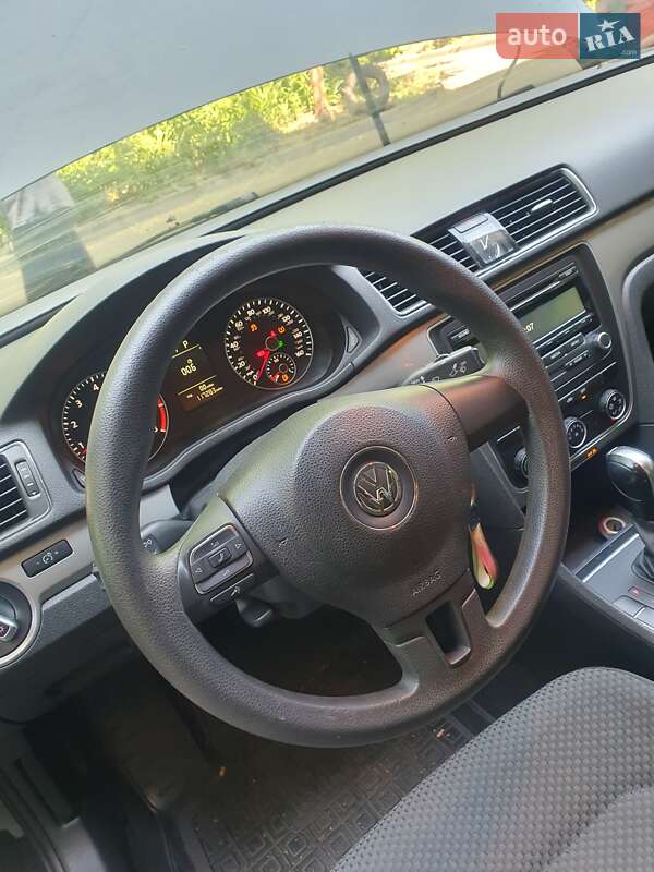 Седан Volkswagen Passat 2014 в Одессе