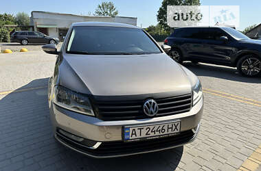Седан Volkswagen Passat 2011 в Коломиї