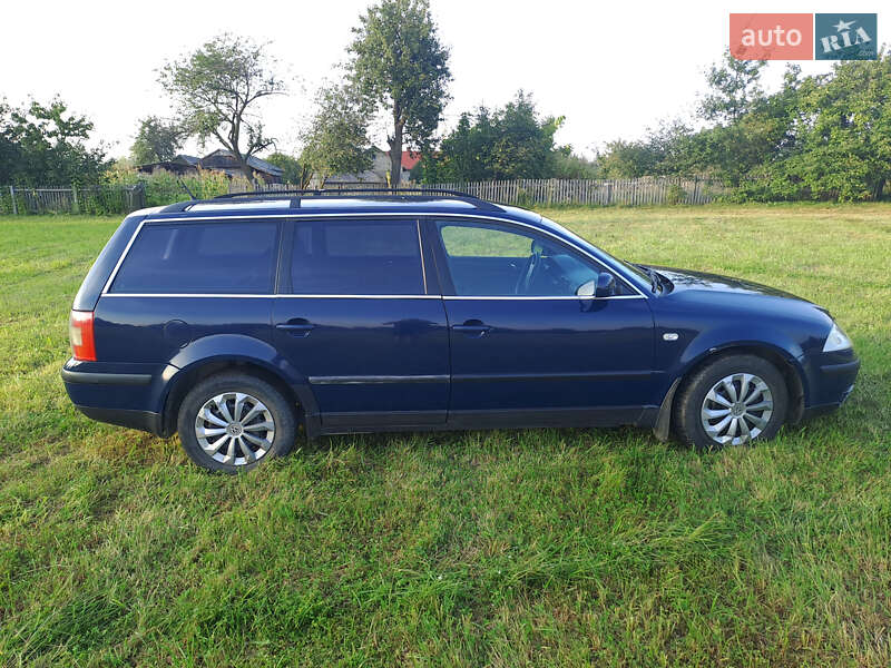 Універсал Volkswagen Passat 2002 в Рава-Руській