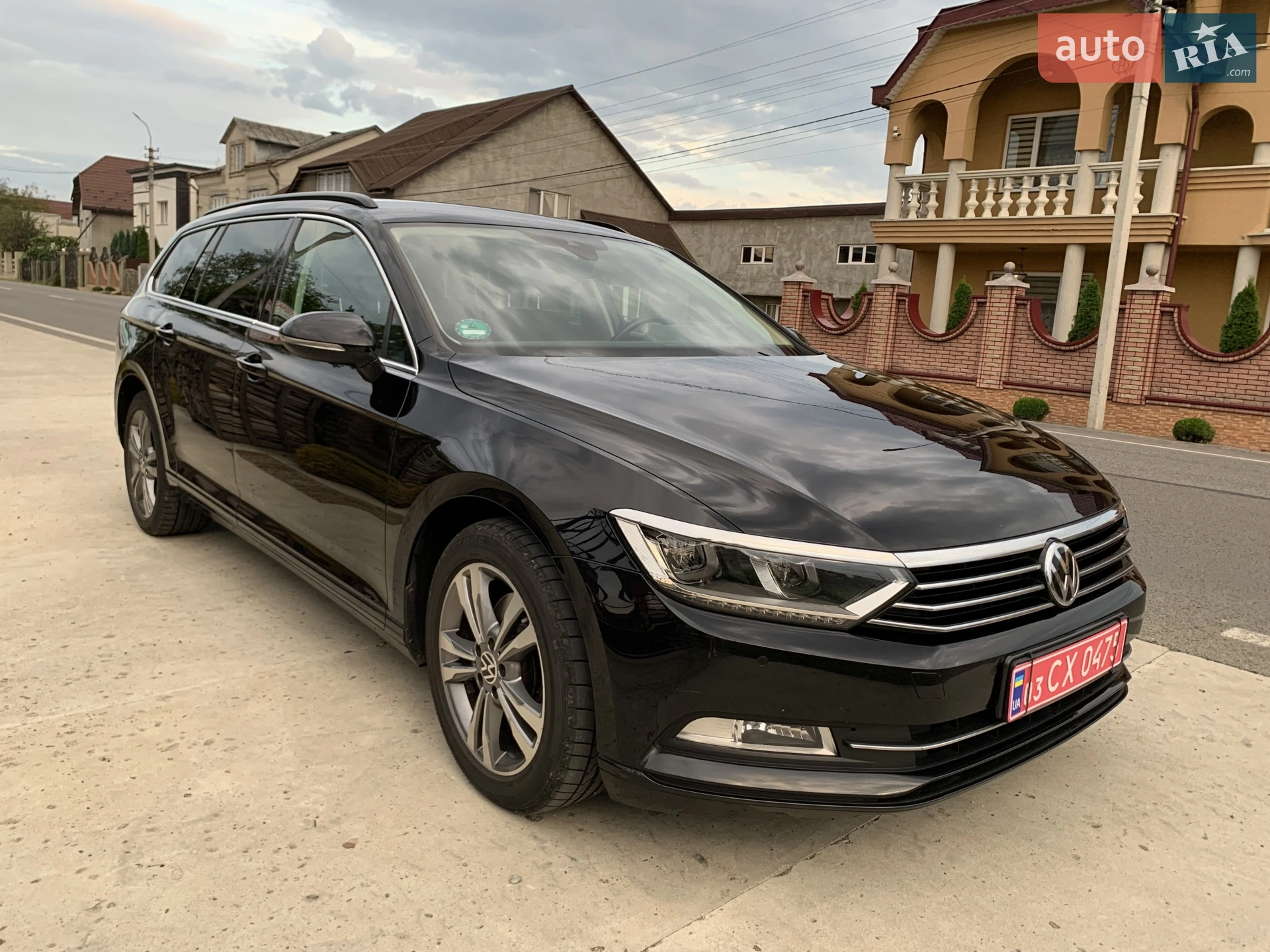 2019 Volkswagen Passat - мініатюра 2