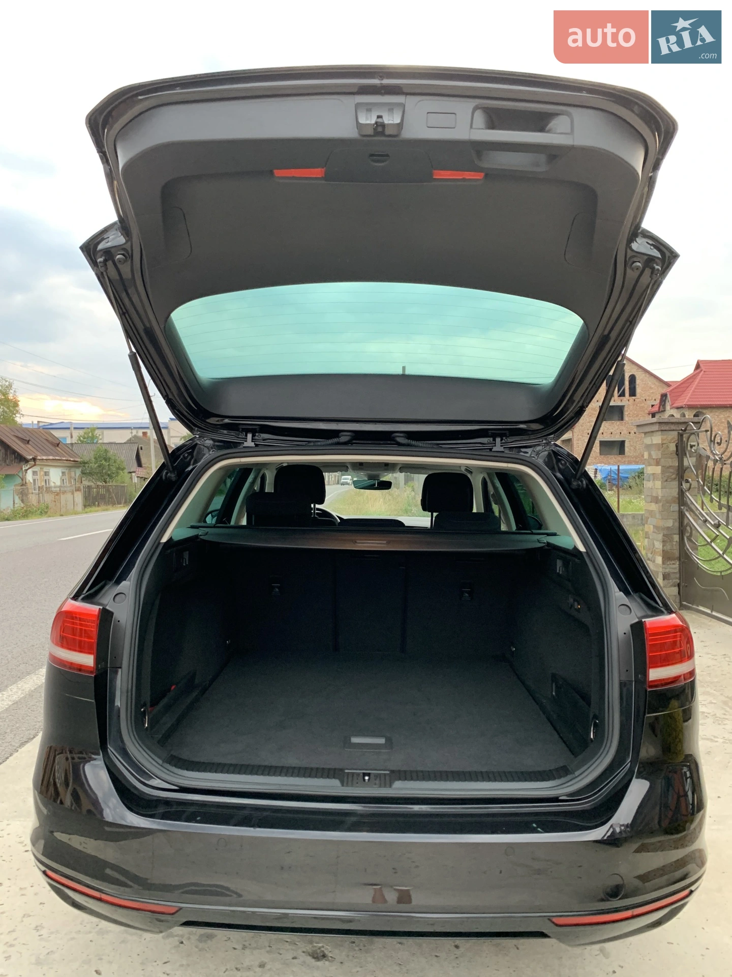 2019 Volkswagen Passat - мініатюра 8