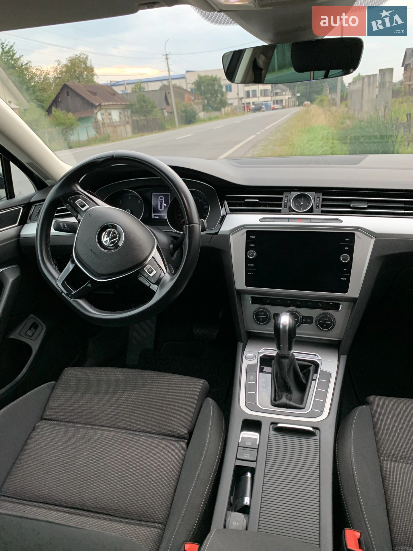2019 Volkswagen Passat - мініатюра 14