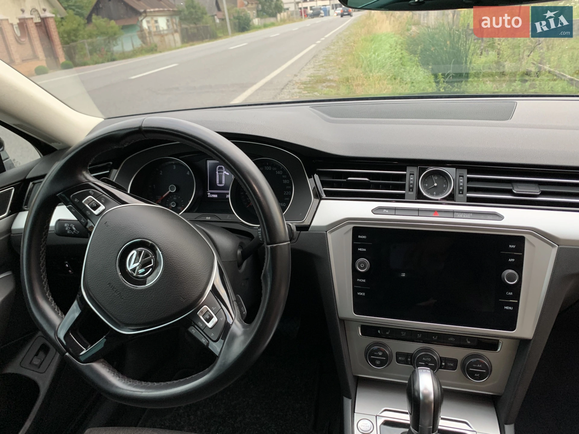 2019 Volkswagen Passat - мініатюра 15