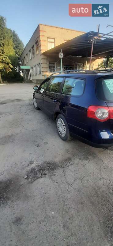 Універсал Volkswagen Passat 2008 в Жмеринці