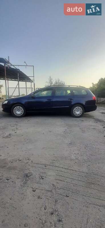 Універсал Volkswagen Passat 2008 в Жмеринці