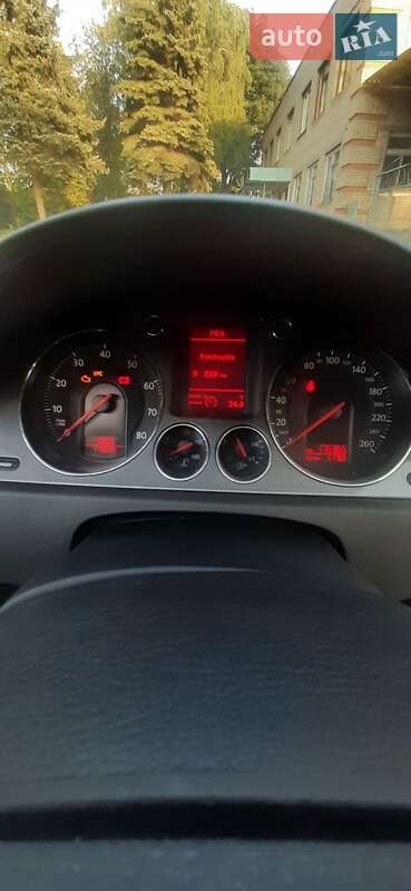 Універсал Volkswagen Passat 2008 в Жмеринці