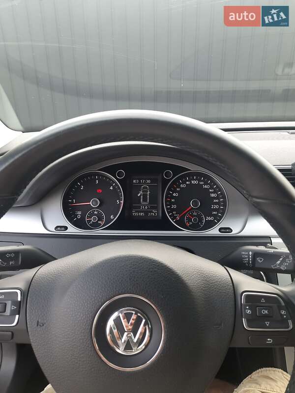 Универсал Volkswagen Passat 2013 в Жовкве фото 29 Универсал Volkswagen Passat 2013 в Жовкве