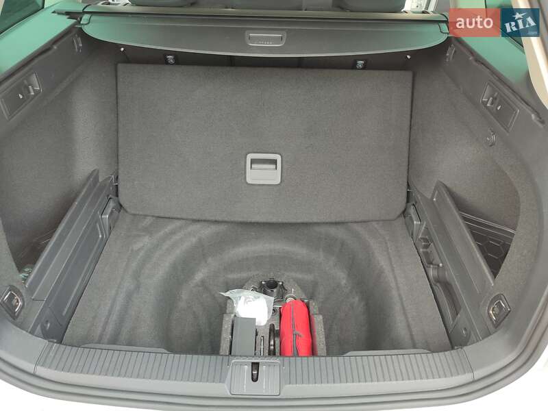 Універсал Volkswagen Passat 2017 в Вишгороді