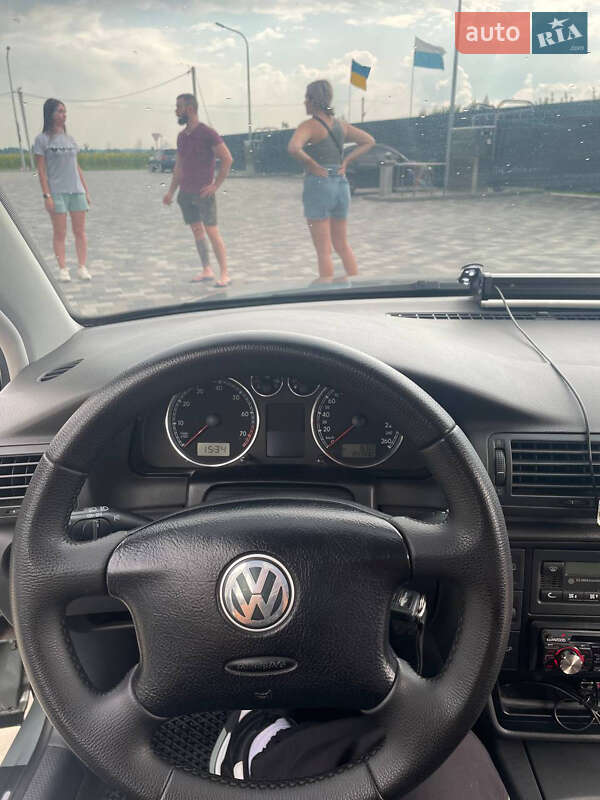 Седан Volkswagen Passat 2004 в Полтаві