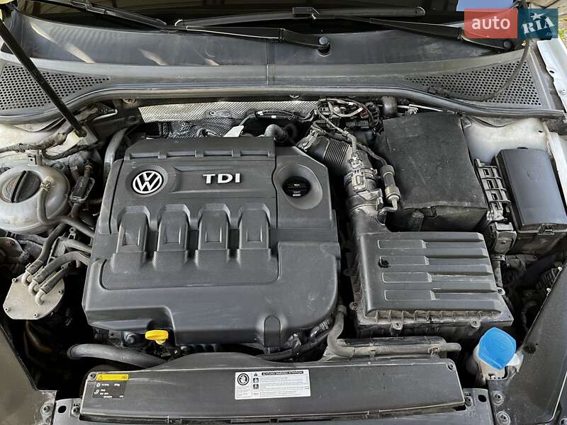 Универсал Volkswagen Passat 2015 в Кривом Роге