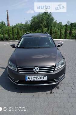 Універсал Volkswagen Passat 2012 в Надвірній