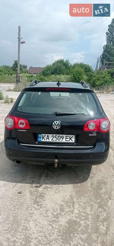 Универсал Volkswagen Passat 2009 в Софиевской Борщаговке
