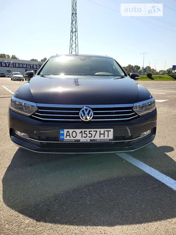 Універсал Volkswagen Passat 2017 в Ужгороді