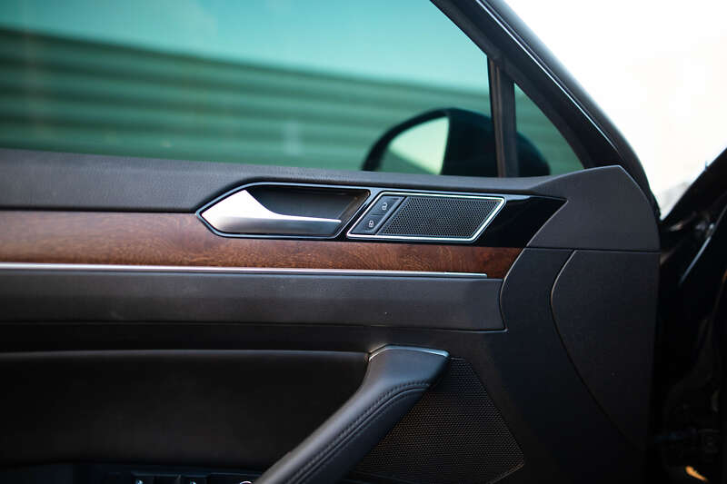 Седан Volkswagen Passat 2017 в Львове