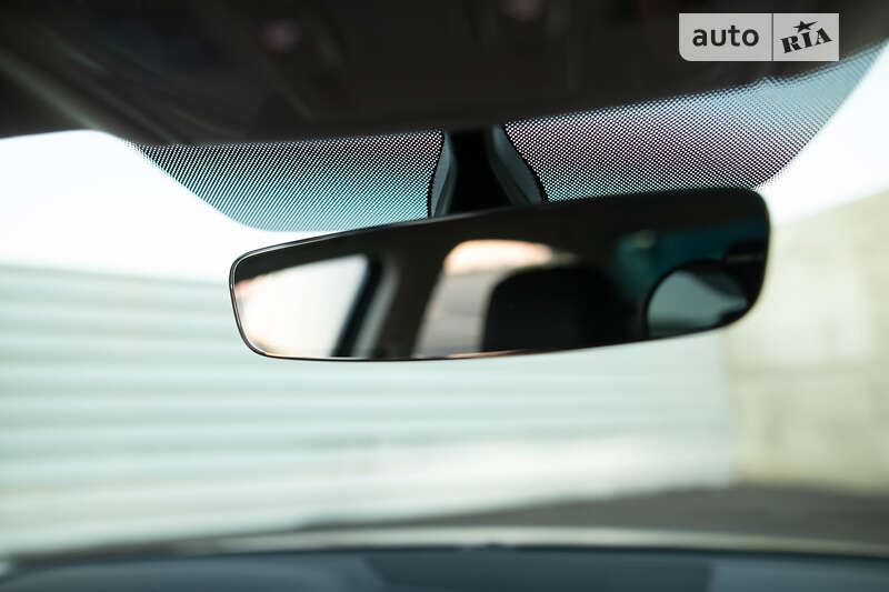 Седан Volkswagen Passat 2017 в Львове