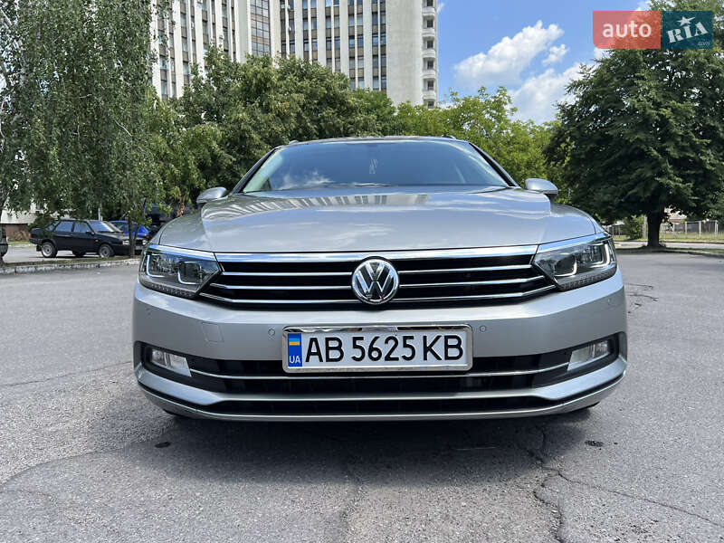 Универсал Volkswagen Passat 2017 в Виннице