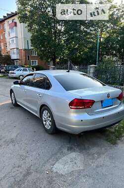 Седан Volkswagen Passat 2013 в Надворной