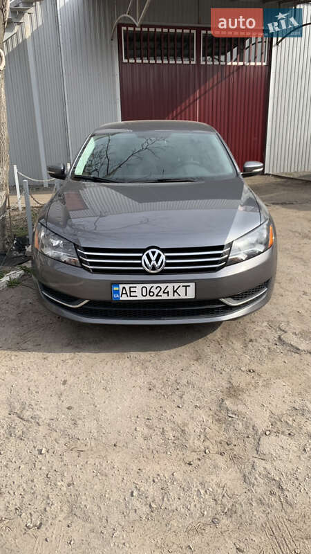 Volkswagen Passat 2013 Volkswagen Passat 2013