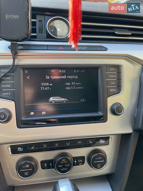 Универсал Volkswagen Passat 2016 в Львове