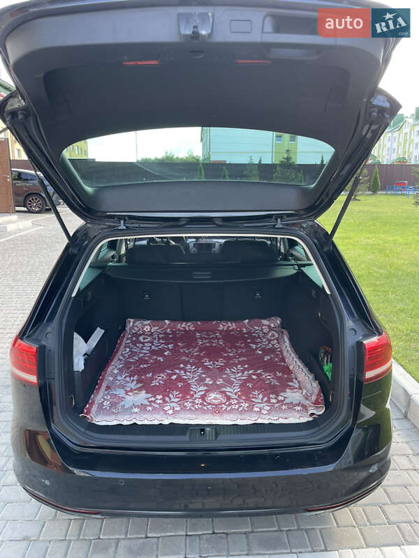 Универсал Volkswagen Passat 2016 в Львове