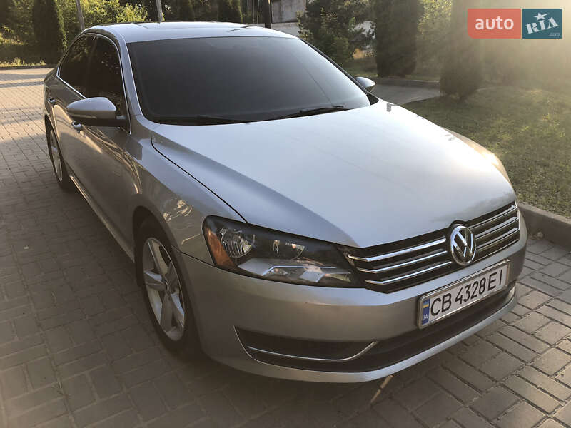 Седан Volkswagen Passat 2011 в Прилуках