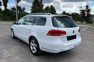 Универсал Volkswagen Passat 2012 в Радивилове