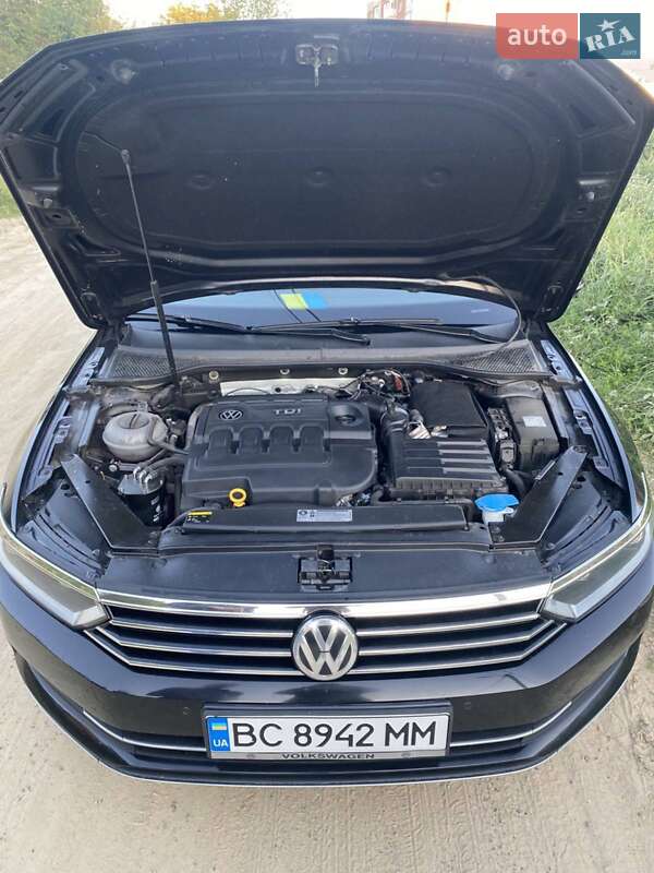 Універсал Volkswagen Passat 2015 в Львові