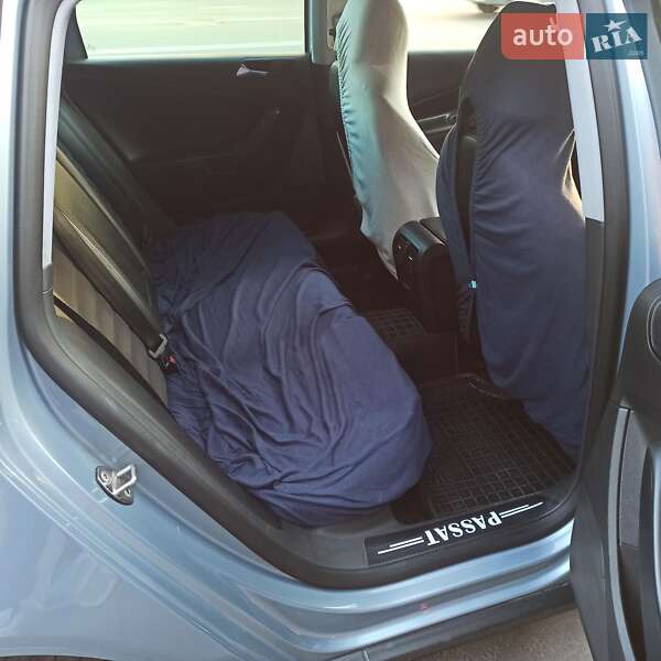 Универсал Volkswagen Passat 2010 в Черновцах фото 12 Универсал Volkswagen Passat 2010 в Черновцах