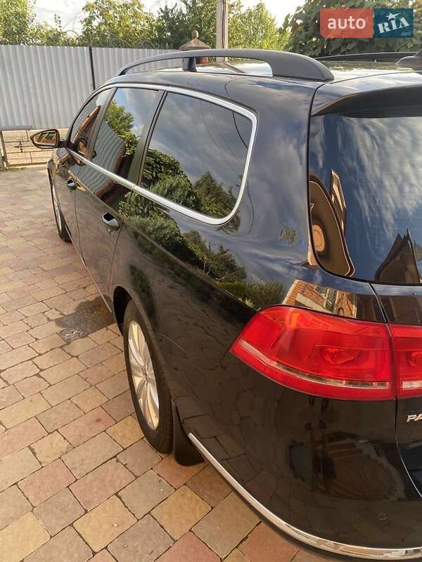 Универсал Volkswagen Passat 2013 в Ужгороде