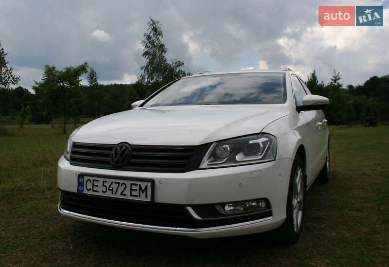 Универсал Volkswagen Passat 2011 в Черновцах