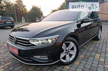 Универсал Volkswagen Passat 2019 в Луцке