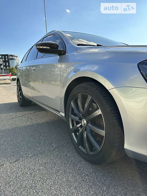 Универсал Volkswagen Passat 2014 в Тернополе фото 6 Универсал Volkswagen Passat 2014 в Тернополе