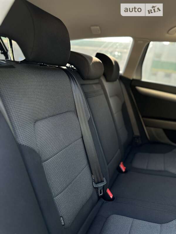 Универсал Volkswagen Passat 2014 в Тернополе фото 21 Универсал Volkswagen Passat 2014 в Тернополе